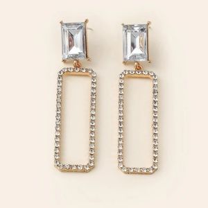 🎀 Lovely Large Geometric Rectangular Rhinestone Stud Earrings 🎀